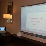 Best Western Plus Pastures Hotel
